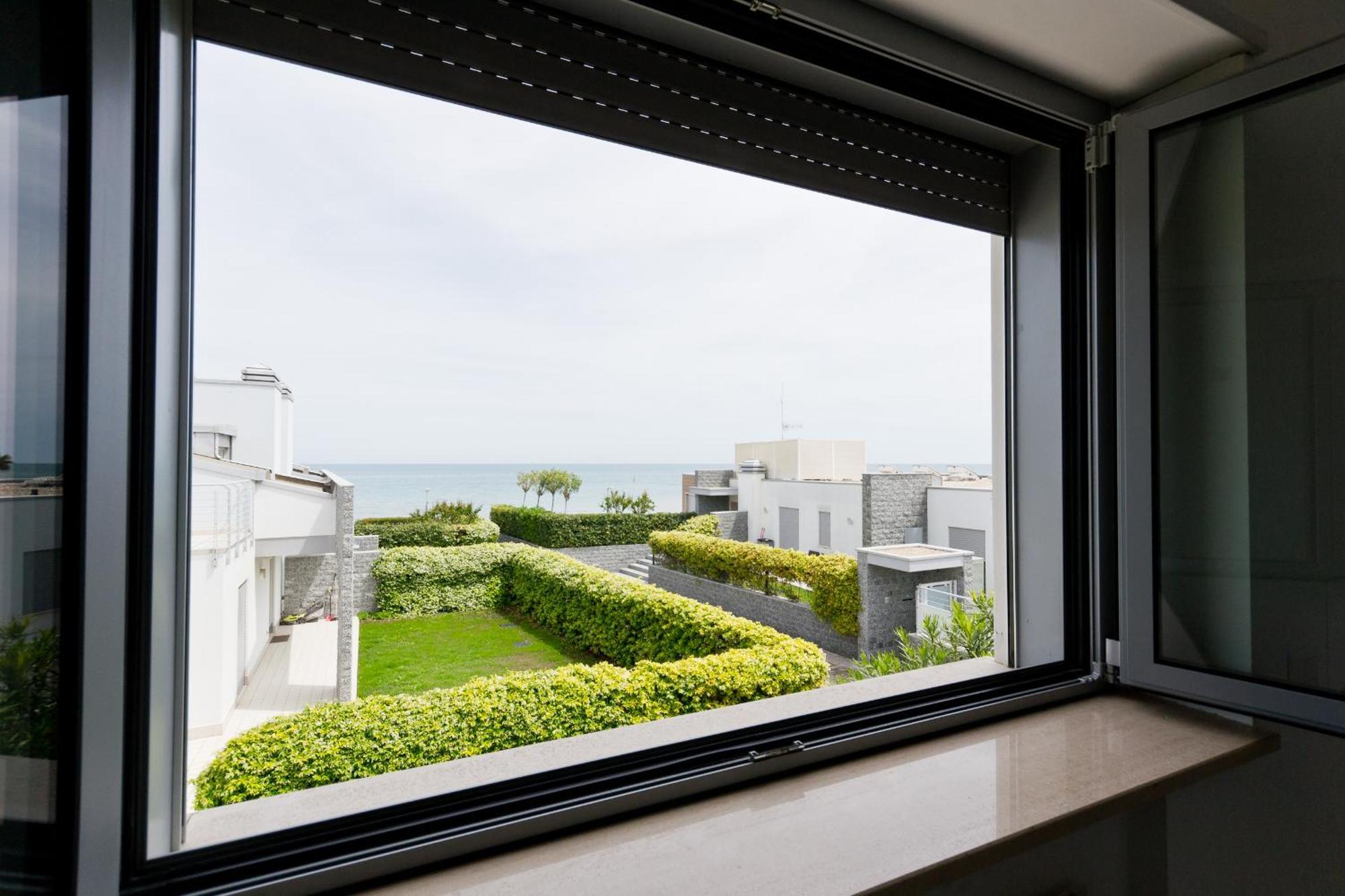 Dune By The Sea Silvi Paese Exterior photo